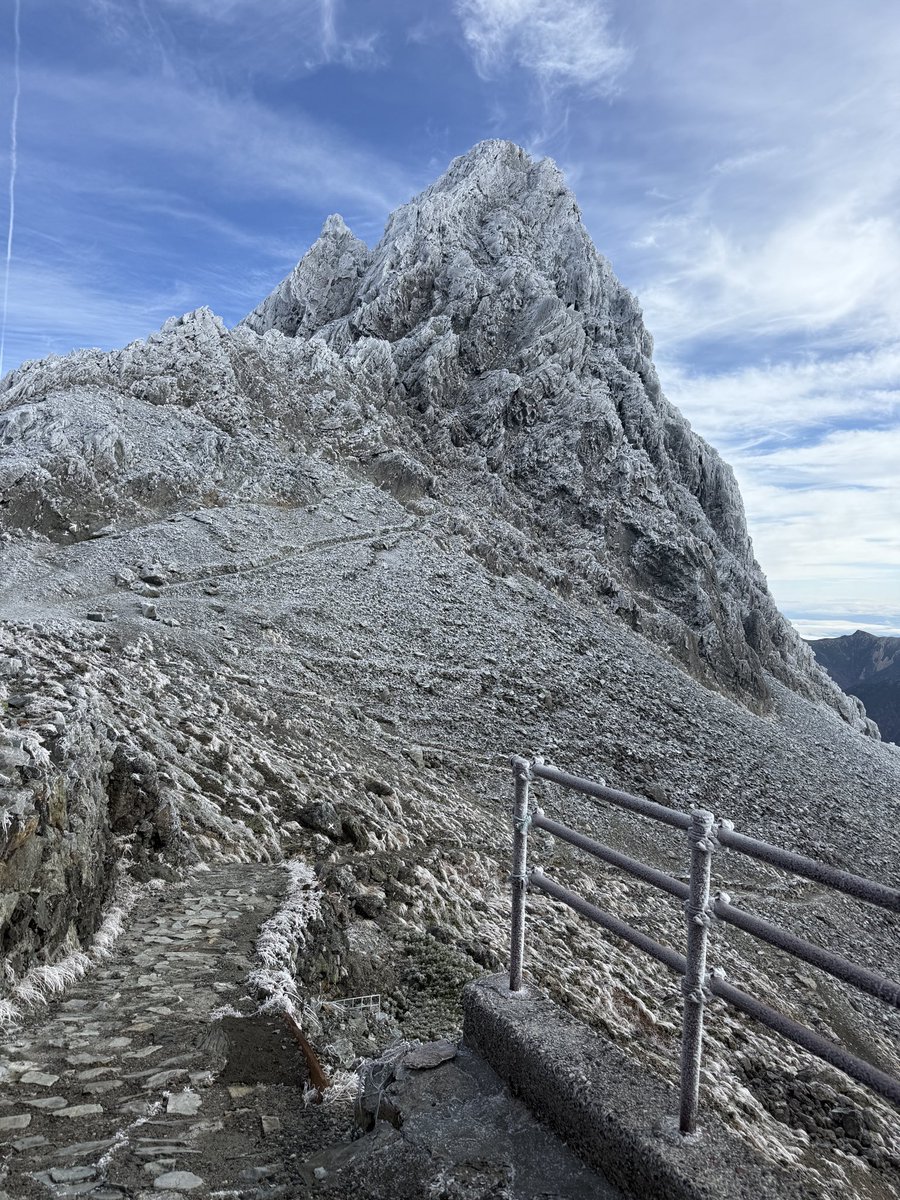 タイルアート　槍ヶ岳 G47-05 槍ヶ岳 | あさの たかを デザインオフィス