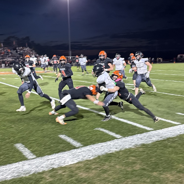 At the half..  NU 29 Falcons 13....  big second half coming for the G-Town Men!!!  Let's Gooo!