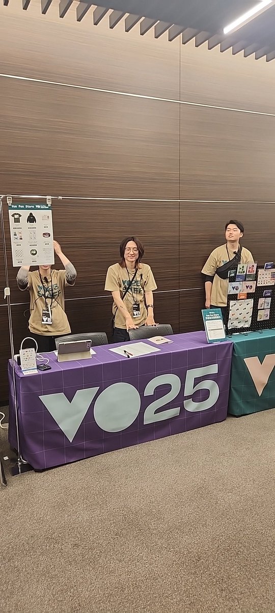 kaliafluorido's tweet image. Vuefesにきています
#vuefes_uv #vuefes