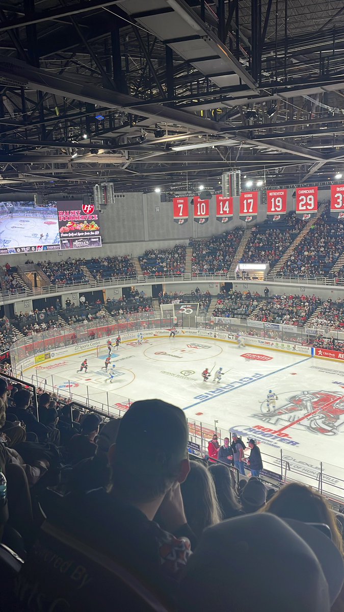 I LOVE MY CITIES SEMI-PRO HOCKEY TEAM LETS GOOOOOOO!!!!!