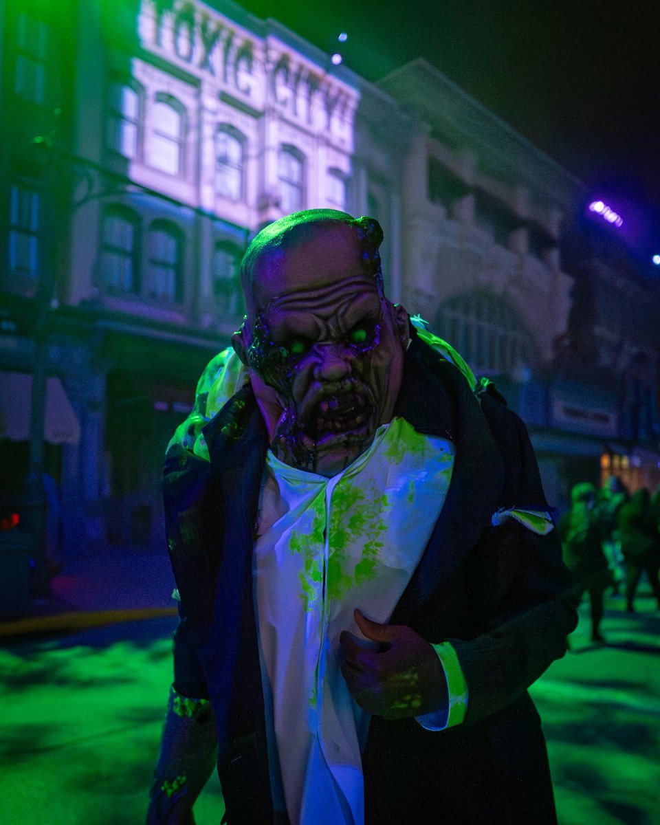 i enjoy long romantic walks down a scare zone