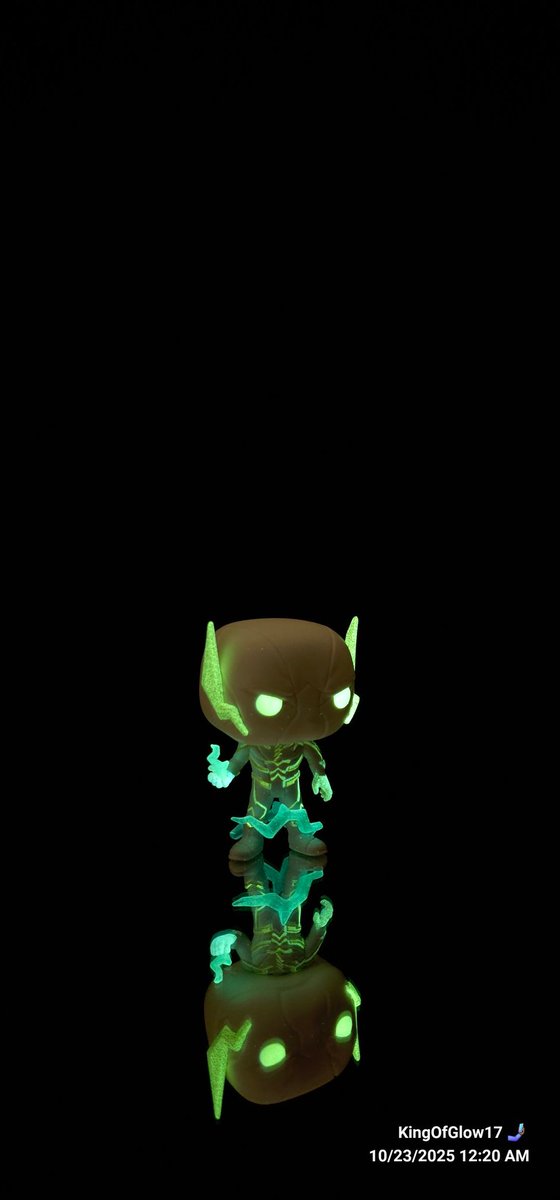 DMungu17's tweet image. Pop! Television (1100). The Flash The Fastest Man Alive: Godspeed glow-in-the-dark #gamestop exclusive. 

#funko #funkglow #funkophotography #funkogames #FunkoPopVinyl #exclusive #theflash  #godspeed #thefastestmanalive  #funkoglow #funkopopcollection #glowfunkoaddict #details 🥱