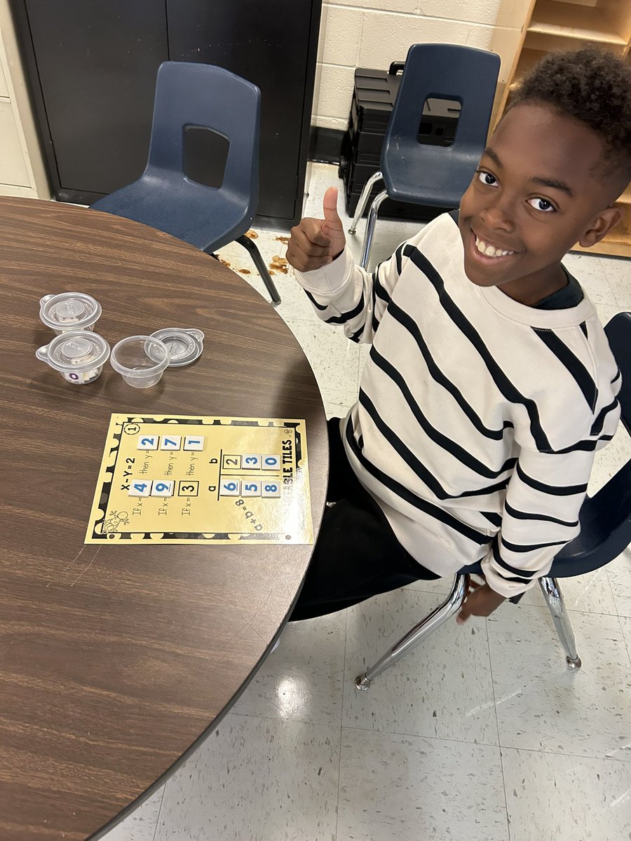 PamRountree's tweet image. Hands-on algebra → higher-level thinking! 💡 My 5th grade AC Math students used variable tiles to build, model, and reason like true mathematicians. Fun to watch and hear their thinking! 

@fakfamily 
#CriticalThinking #MathMinds #CheathamHillChampions