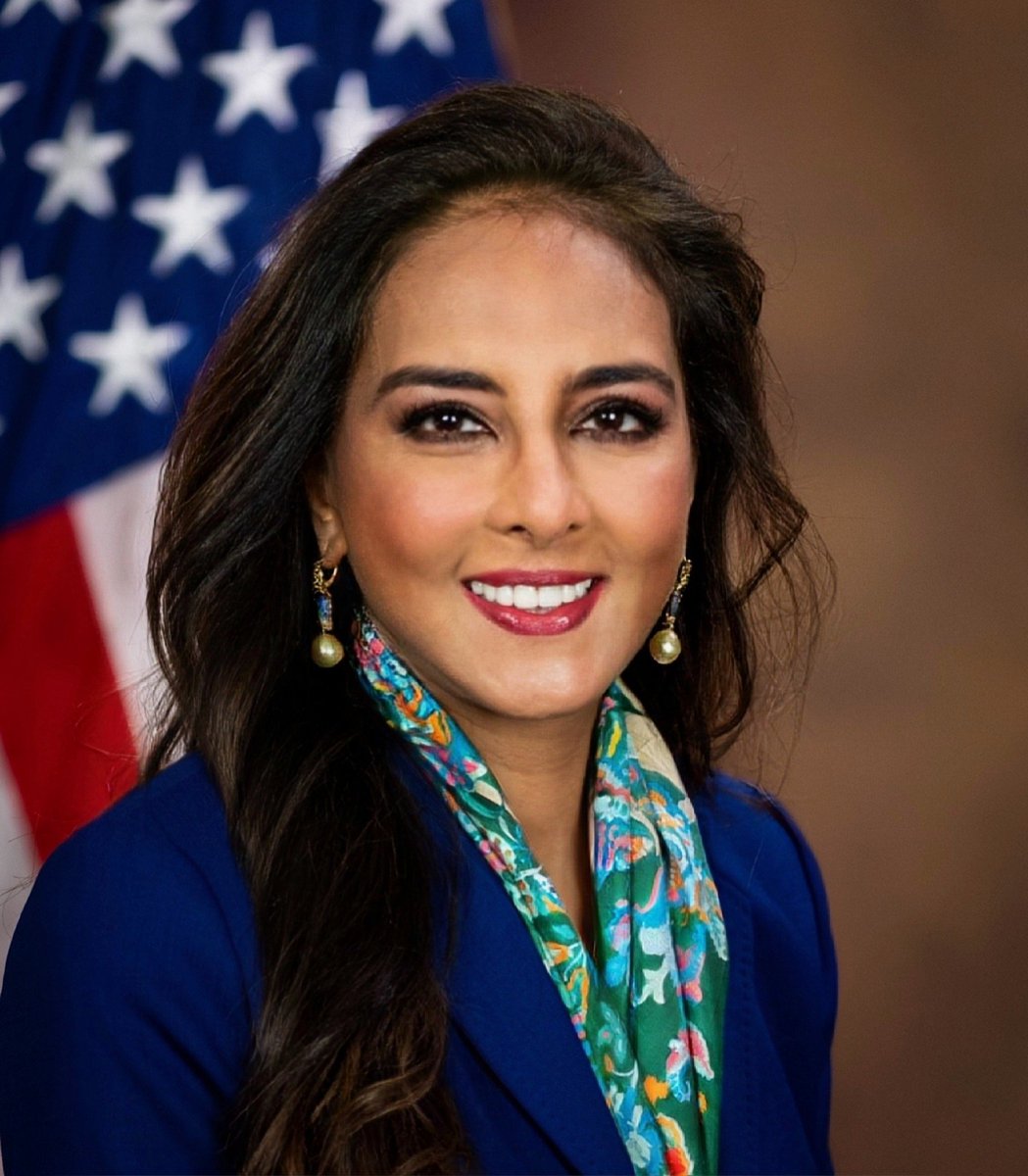 EricLDaugh's tweet image. 🚨 Governor Gavin Newsom is furious now that ELECTION MONITORS are being sent by Harmeet Dhillon to make sure he doesn't cheat in the November election.
No illegals can vote, Gavin.
You and California Democrats will be CLOSELY watched by the DOJ's Civil Rights Division.