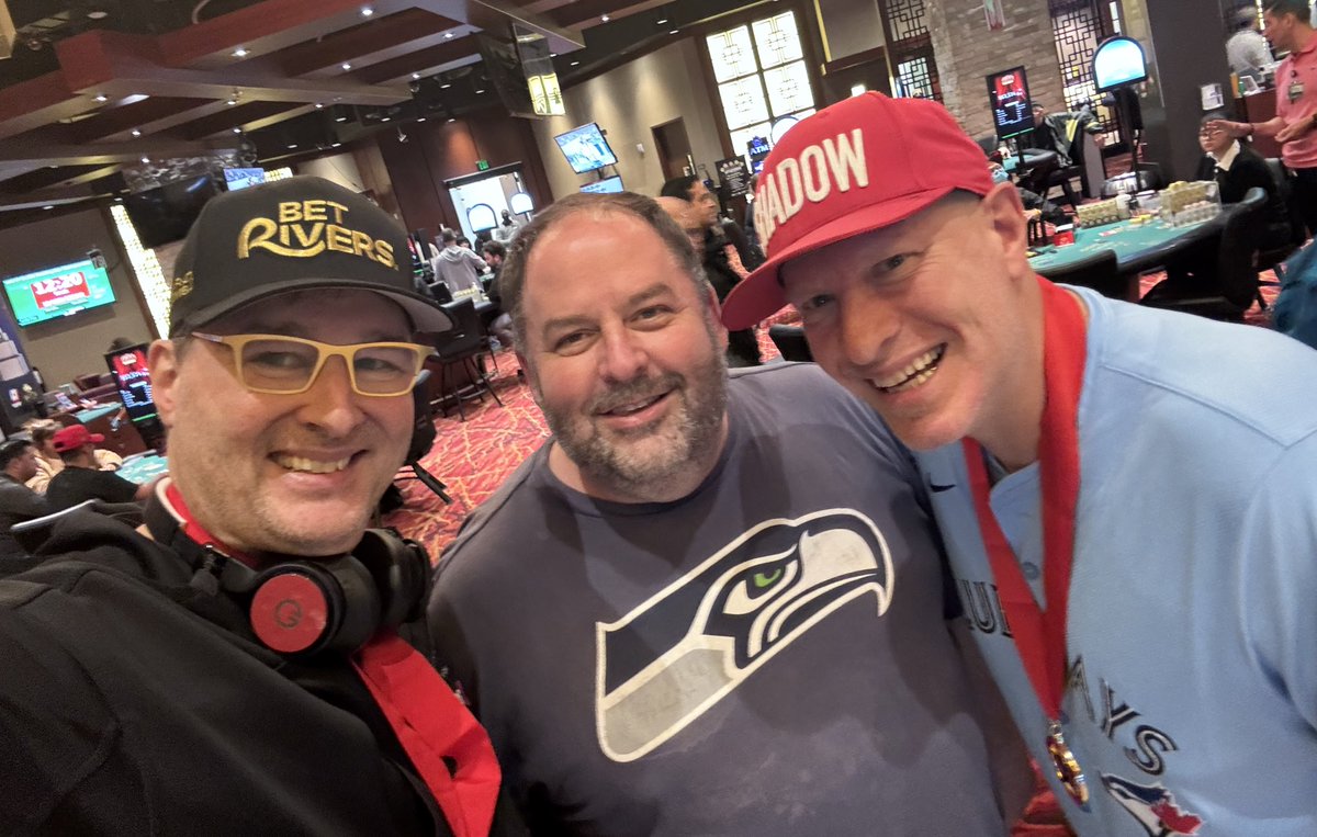 phil_hellmuth tweet media