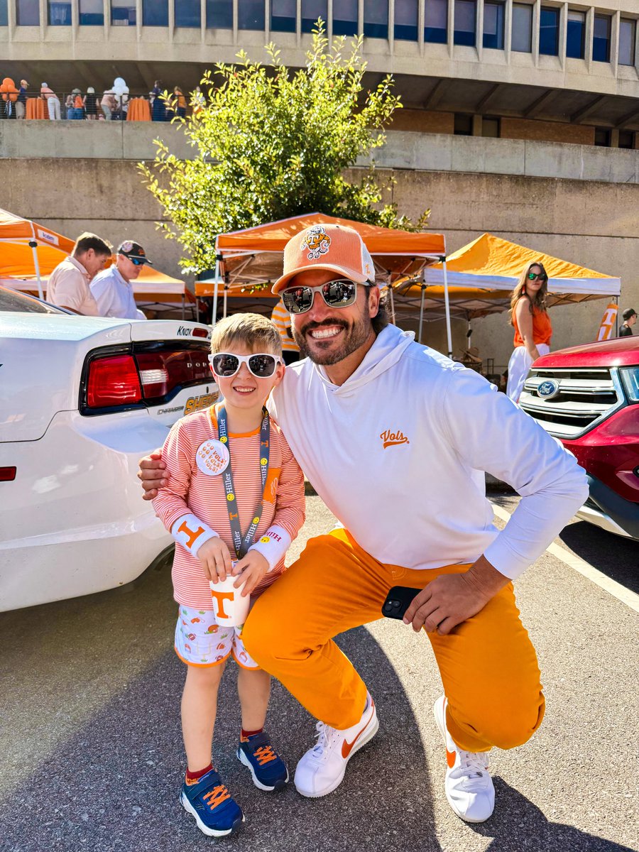 docsulli92's tweet image. Go do great things Coach Vitello! Whole new set of @SFGiants fans on the eastern seaboard now @Vol_Sports @NCAABaseball  @Vol_Baseball