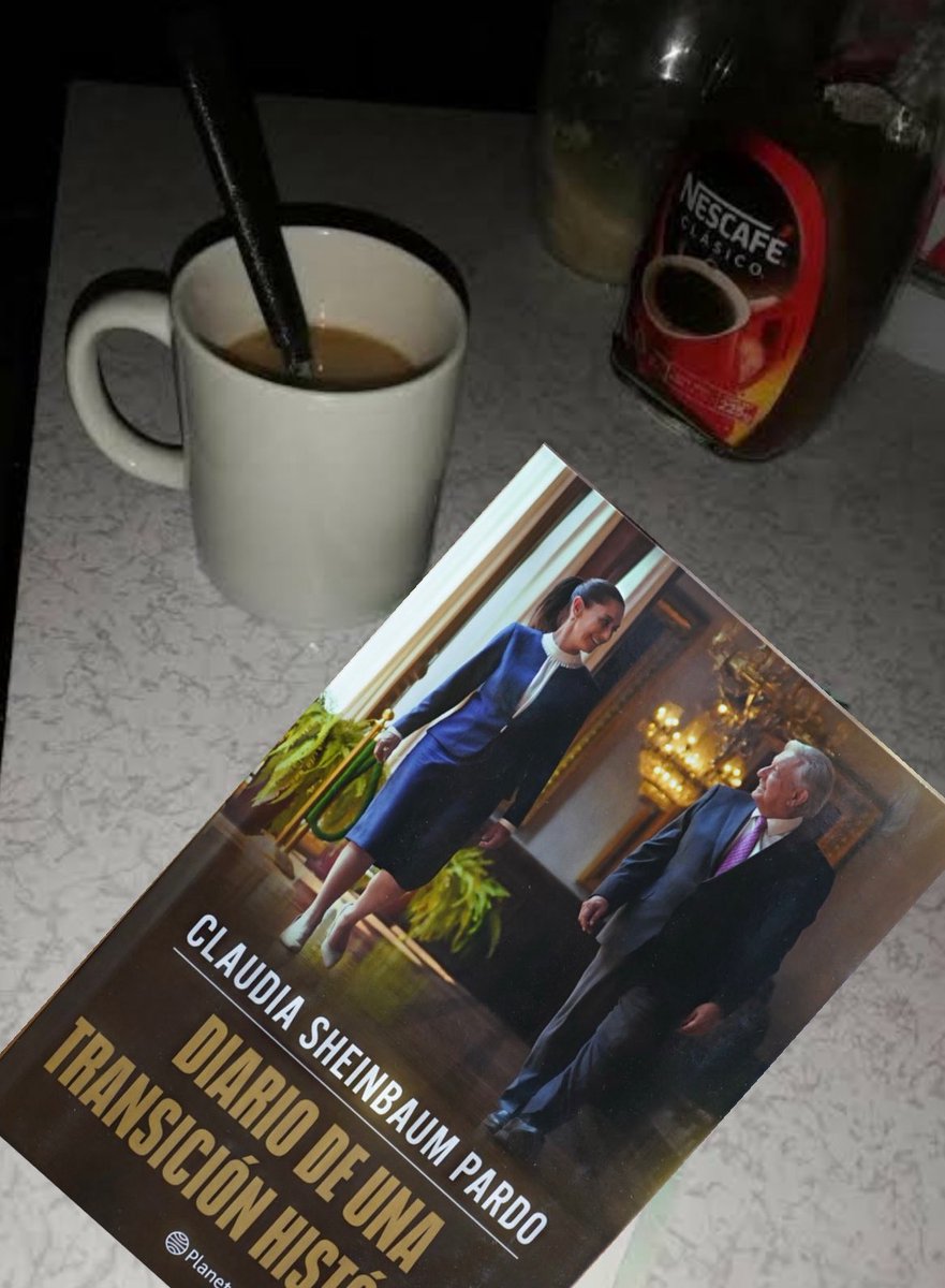 CBuburron's tweet image. viernes de quedarse en casa en compañía de un buen café y un buen libro