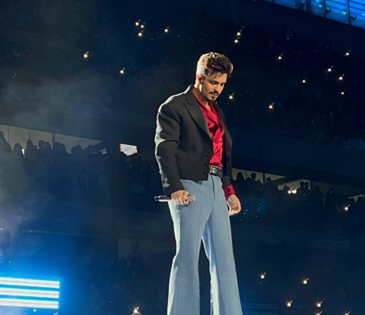 itsluanjo's tweet image. O LUAN TÁ VESTINDO O LOOK DO AO VIVO EM CAMPO GRANDE EU TO PASSANDO MAL