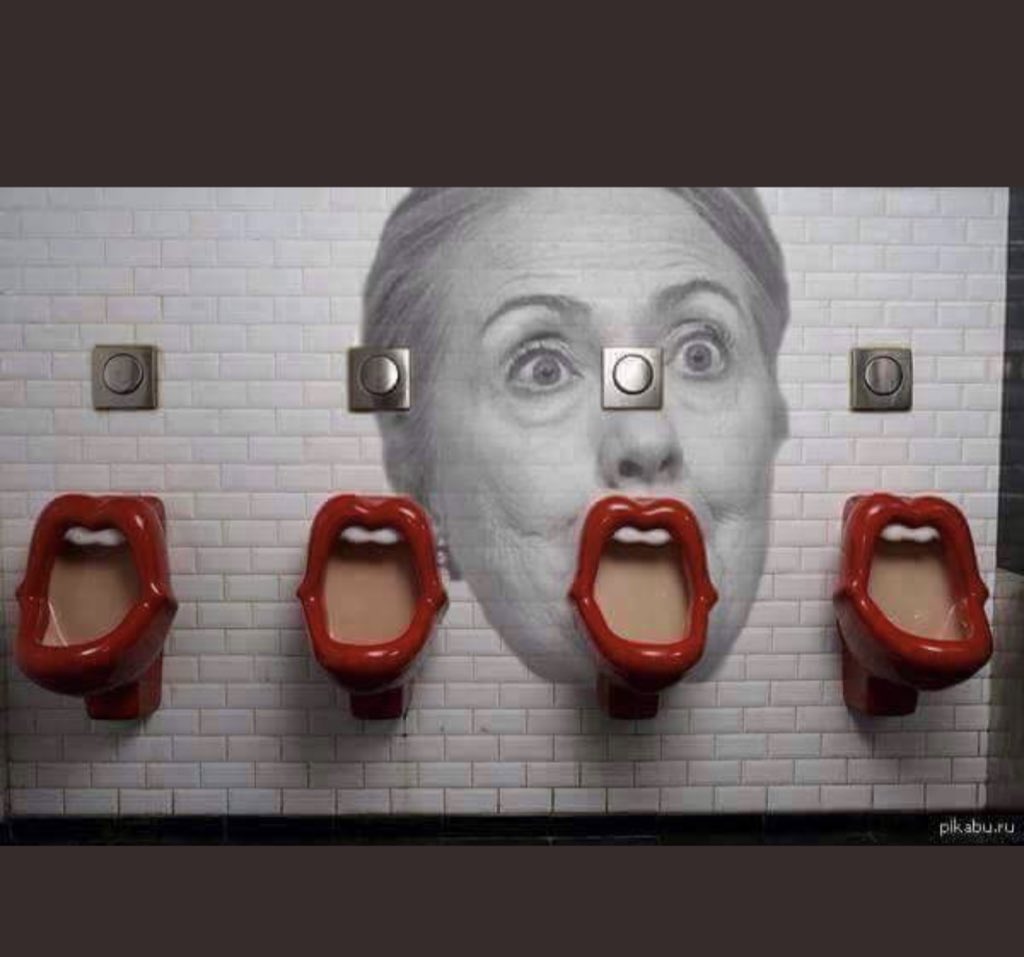 KekAStan's tweet image. The bathrooms will be classy.