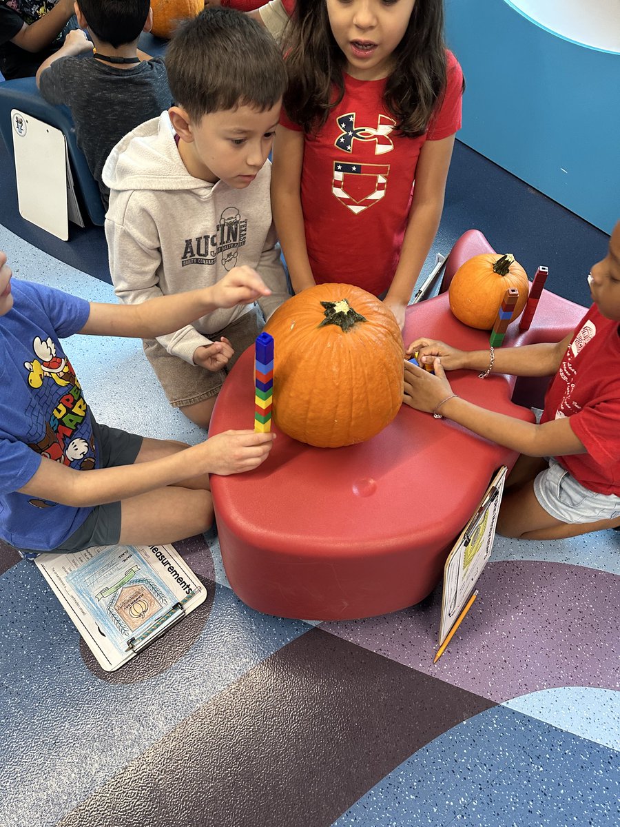 mhdz2ndgrade's tweet photo. Our 2nd graders are the most awesome pick of the patch! “Pumpkin Day” was a success with Math, Science, Reading and writing lessons.  @HumbleISD_ACE @HumbleISD @LisaNewcomb_ace @TrinaB2021 https://t.co/IsG6BqJN0k