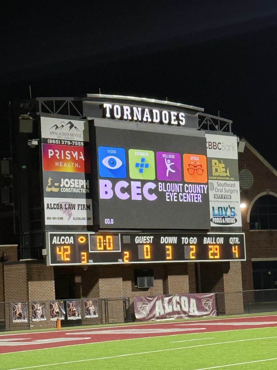 Alcoa getting their sixth region win of the season as they defeat the Carter 🐝 Hornets 42 to 0. #TooHype #AlcoaTornadoes