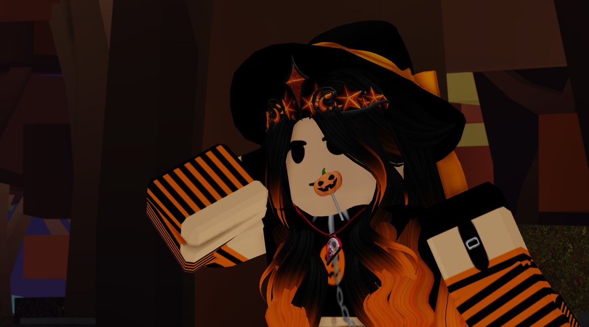 SpookyReality photoshoot!!! 🧡🧡🖤🖤