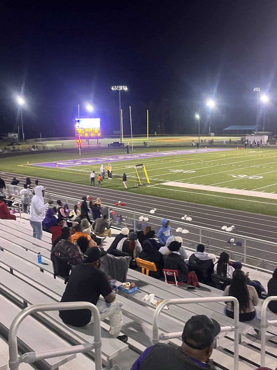Image for the Tweet beginning: Halftime: @CwoodFootball96 
Darlington 28 Crestwood