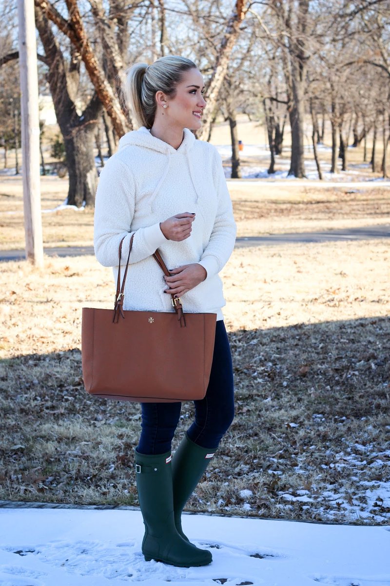 boots & wellies tweet media