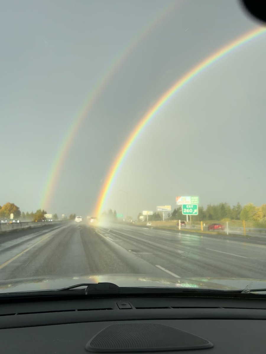 I’m distracted driving!!!!!!!!