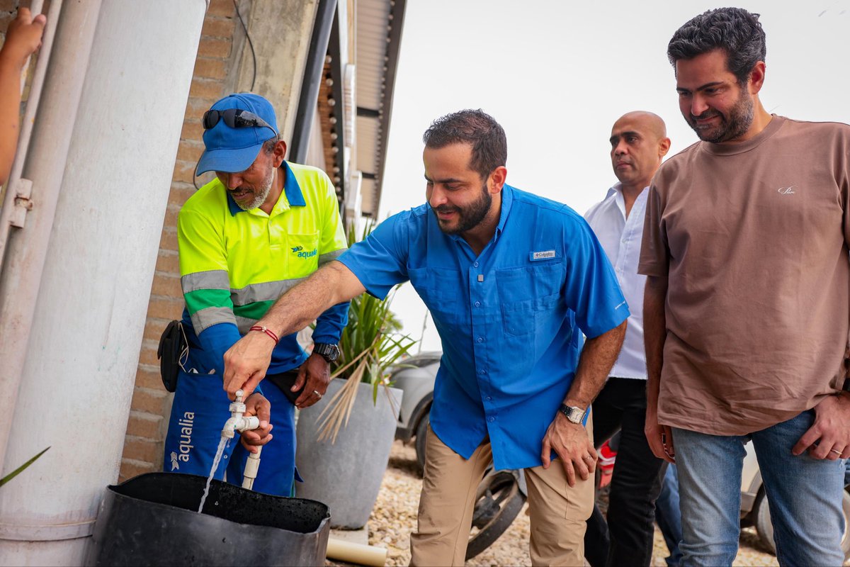 Agüita pa #SanAntero! Más de 60 años esperando el preciado líquido, el acueducto de este municipio es una realidad, obra q llevará agua potable a más de 30.000 personas en el casco urbano y varios corregimientos. Cómo lo prometió en campaña <a href="/ErasmoZB/">Erasmo Zuleta Bechara</a> #CórdobaAOtroNivel🚀