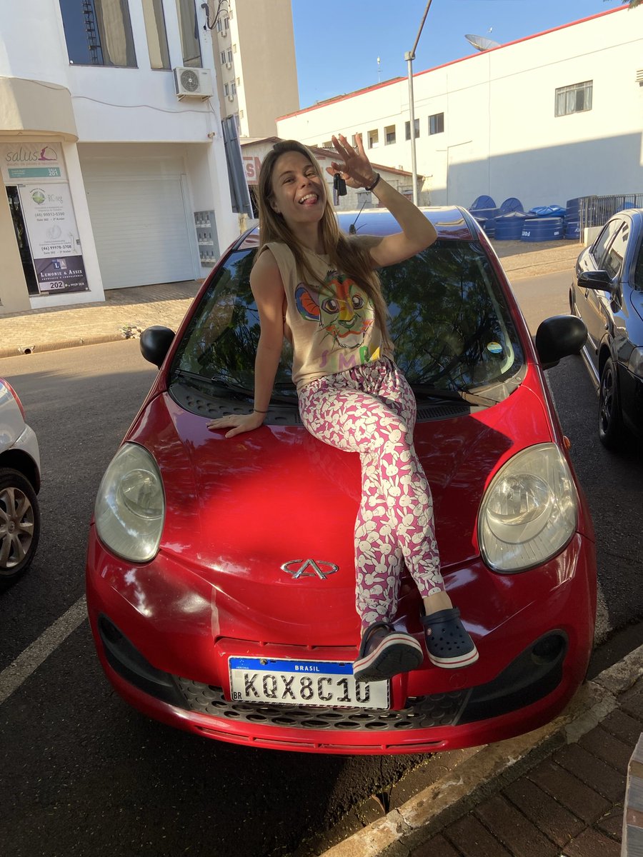 ZeilingerCarol's tweet photo. Vendi meu qq, é o fim de uma era :( https://t.co/Xma3MPggLZ