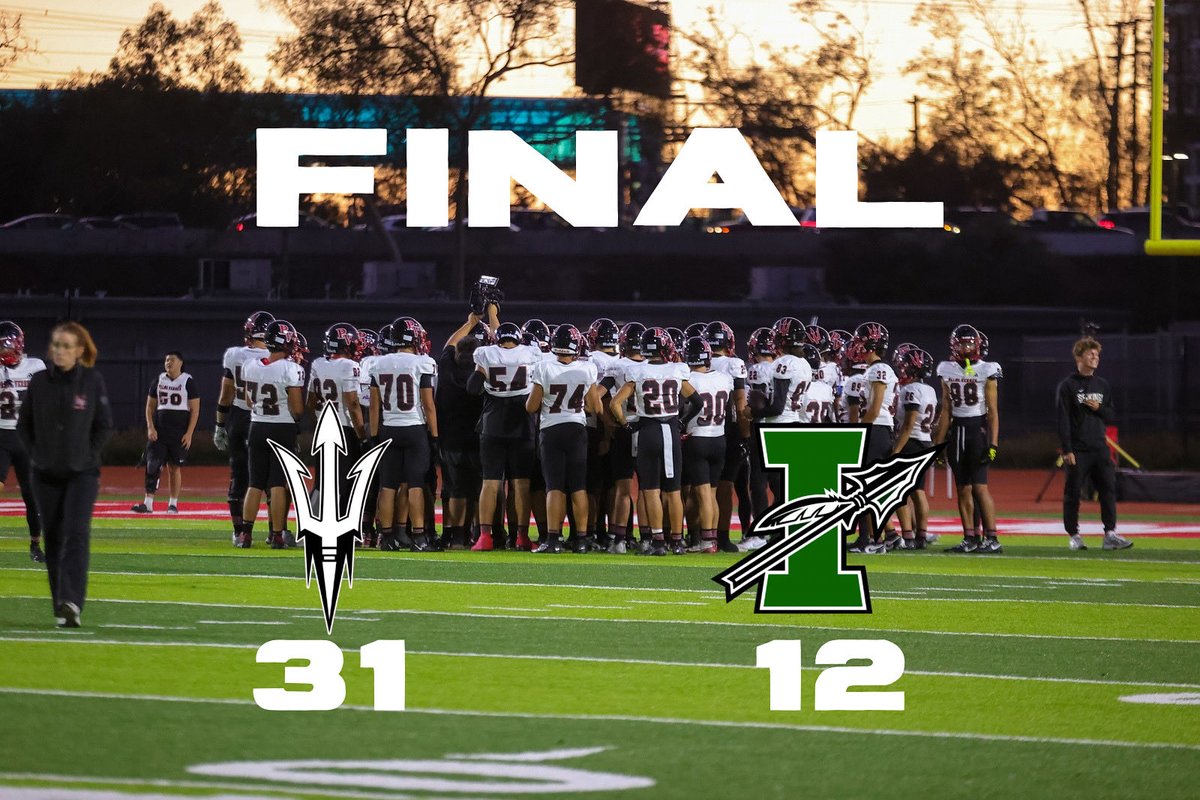 Palos Verdes HS Football (@seakingfootball) on Twitter photo Strictly business from the Sea Kings. 31-12 final vs Inglewood #AllGrit
<a href="/Tarek_Fattal/">Tarek Fattal</a> 
<a href="/latsondheimer/">eric sondheimer</a> 
<a href="/breezepreps/">Breeze Varsity</a> Strictly business from the Sea Kings. 31-12 final vs Inglewood #AllGrit
<a href="/Tarek_Fattal/">Tarek Fattal</a> 
<a href="/latsondheimer/">eric sondheimer</a> 
<a href="/breezepreps/">Breeze Varsity</a>