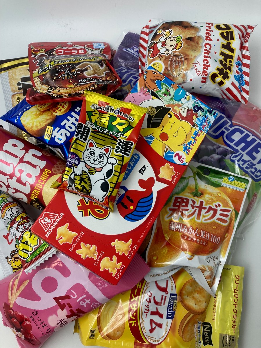 Candy8875597752's tweet photo. TokyoCandy delivers a box full of delicious Japanese sweets! 🤩
Enjoy a happy moment with the best treats! 🙌

#tokyo  #JapaneseSnack #hachikō https://t.co/vX6gDFapyr