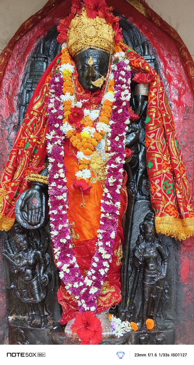 25 अक्टूबर
 प्रातः कालीन दिव्य श्रृंगार दर्शन 
        
 🙏जय मां भद्रकाली🙏