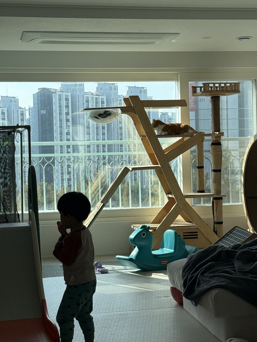 with_mgrk's tweet image. 주말이다악!!