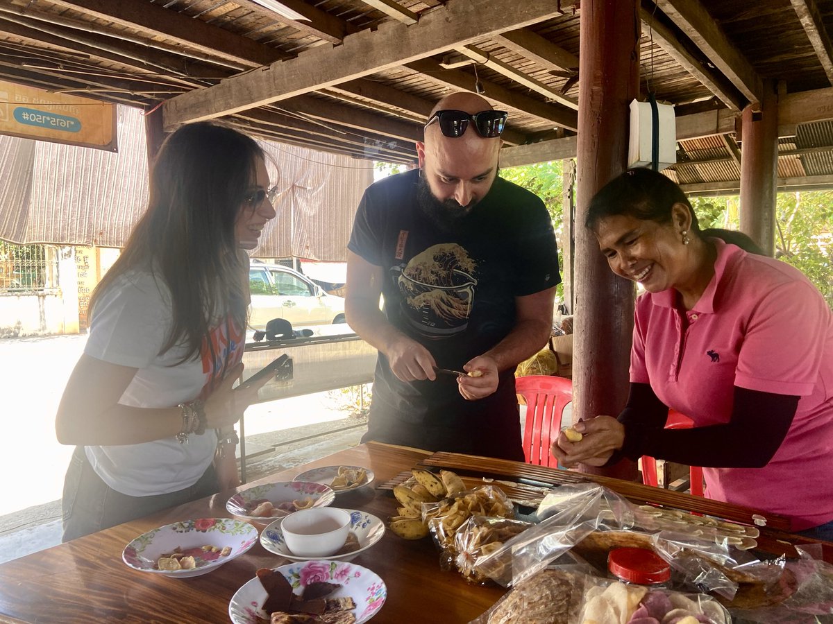 limnytravel's tweet photo. Battambang Countryside Adventure: Connect with Cambodia's Heart
Go beyond temples into rural life. Our tour offers an intimate look at family-run workshops with ancient crafts.
#Battambang #CountrysideTour #CulturalImmersion #SupportLocal https://t.co/VFURwcE4fG