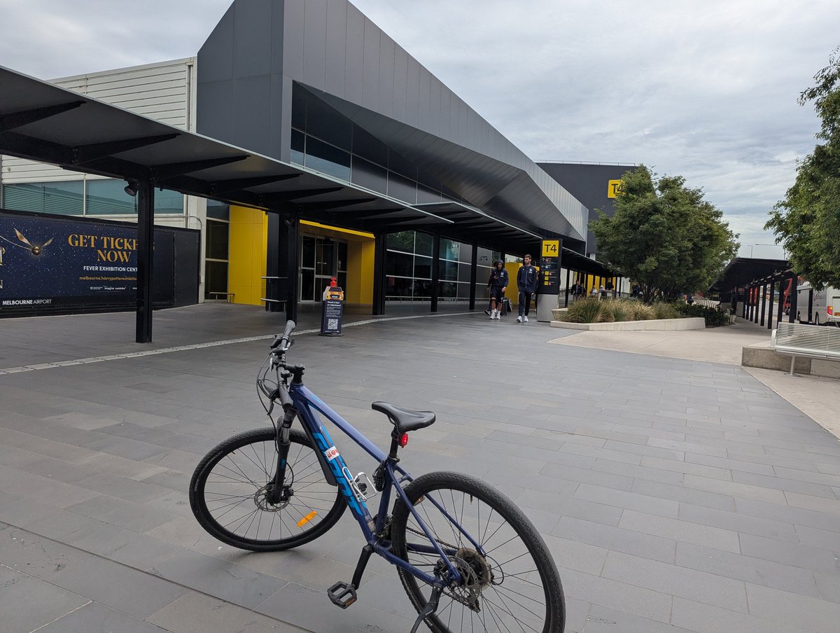 TomOyn 🚉🏗️ tweet media