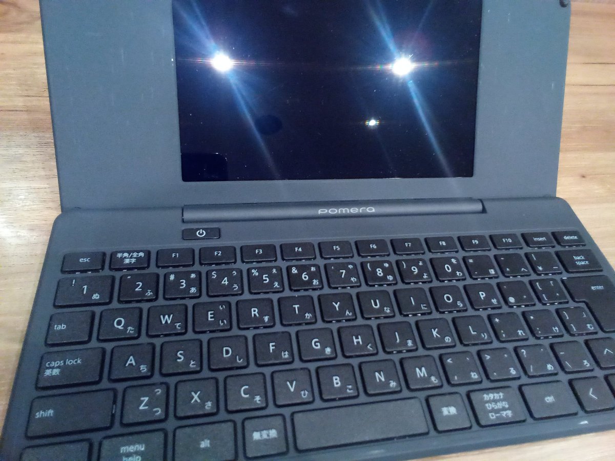 Webshallow1's tweet photo. 忙しいを理由にしてました。今日から書きます。
#ポメラ https://t.co/oXAlIcedHm