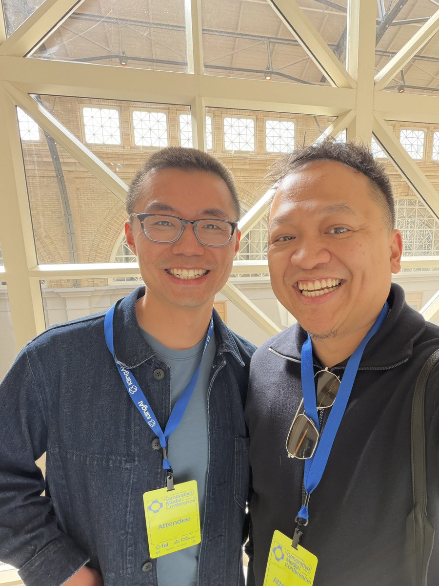 David Hoang tweet media