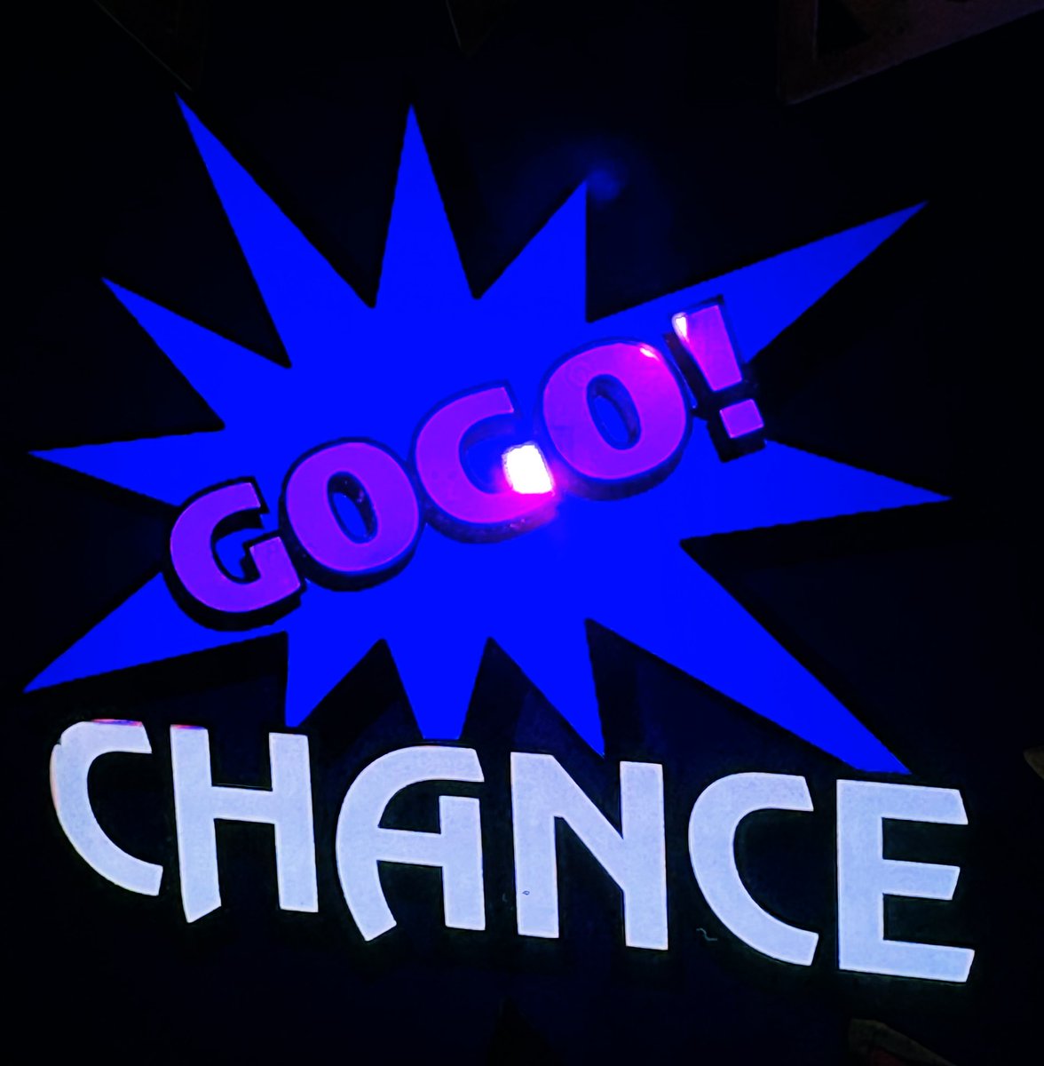 おはようございます☔️

今日は🧭が事前で２つとも落選、さらに別のオンラインもダメ番出てかなり厳しい状況🌀

いつもの手引き店で抽選受けるも狙い台取れず...

なんとか取れたのはネオアイム、まずはここから

おはっぺ🤡✨