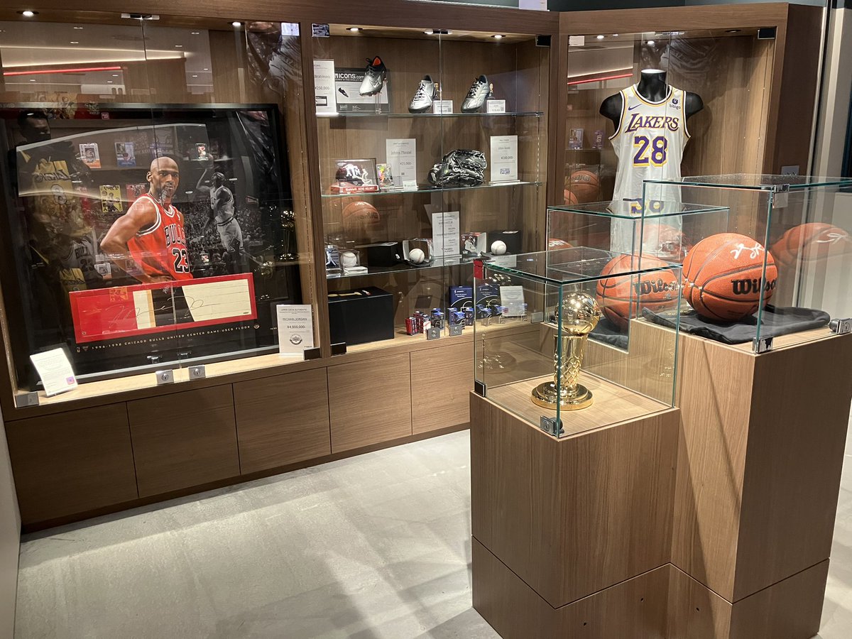 トランプ牌 2024 Topps Heritage Arizona Diamondbacks Team #75Z-8 (Black