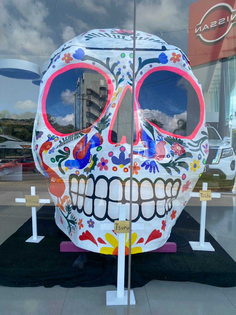 AIXAC2's tweet photo. Doña Esperanza en la vitrina de Nissan Xalapa plaza las Americas @nissanxalapa

📍 Parque Bicentenario, Xalapa, Ver.
🗓 Del 28 de octubre al 2 de noviembre
🕕 Recorridos a partir de las 18:30 h

#FestivalCulturalMictlan #HugoLópez #SECTUR #Xalapa #AsíLeDijeronAMiHermana https://t.co/JMuDoL84HB