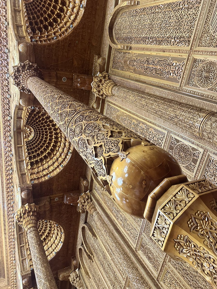 Sara Hooker tweet media