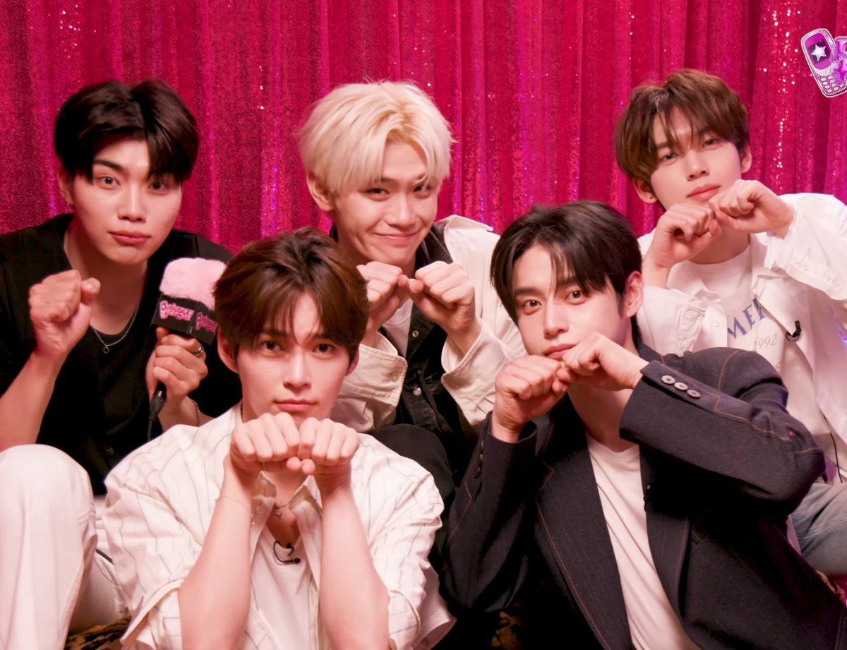 BOBA BOYS SO CUTEEEEE