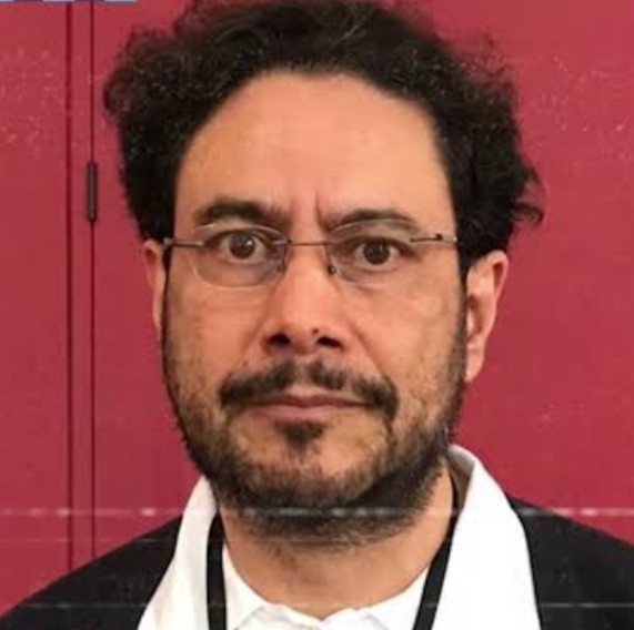 Visi0naria's tweet image. Yo creo que en la Lista Clinton falta un personaje muy importante que se llama Iván Cepeda Castro, el candidato de las FARC @marcorubio @MaElviraSalazar
@StateDept @realDonaldTrump