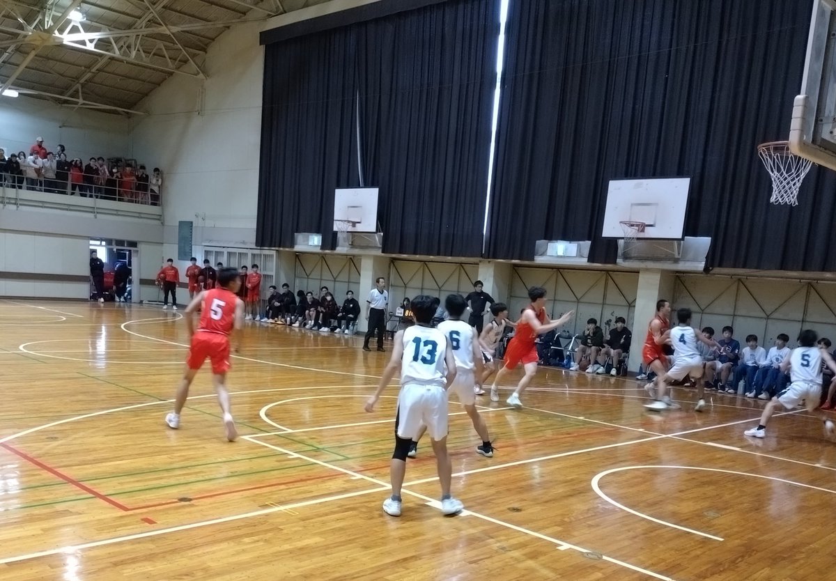 NC_MBBC's tweet image. ウインターカップ静岡県予選
４回戦　後半スタート🏀
#沼津中央 #NC #WC #静岡バスケ