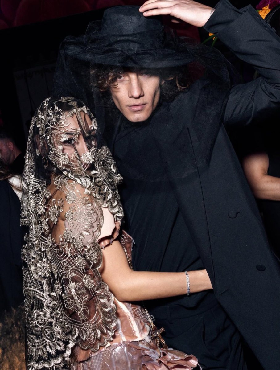 DANNA y Jorge López juntos anoche en la fiesta de Vogue