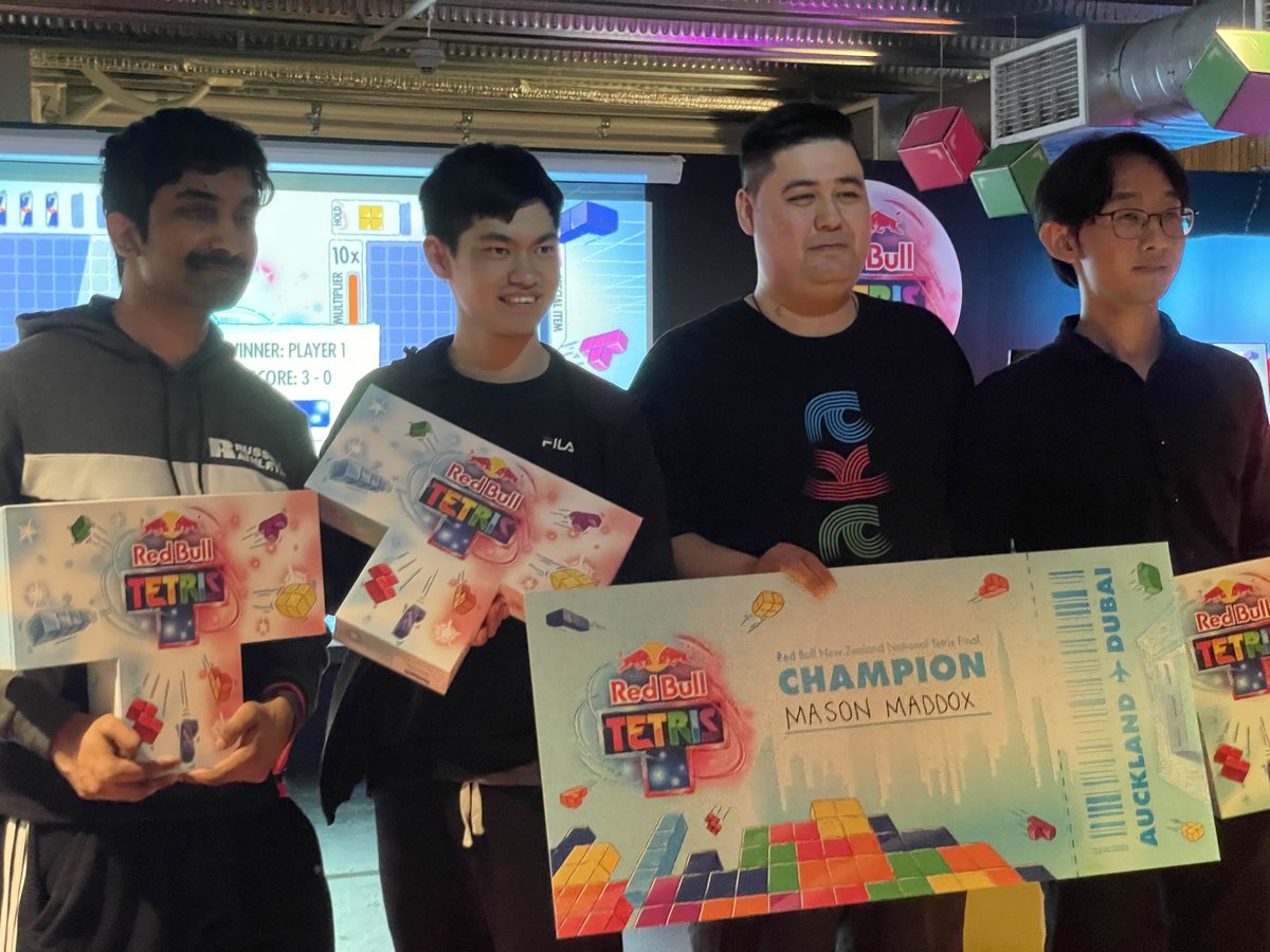 harddrop's tweet image. Congratulations to massi4h for winning the RedBull Tetris New Zealand finals!  

Way to represent for the old-school Tetris legends @massi4h!

Throwback to the Infinite TST setup he invented back in 2010:
harddrop.com/wiki/Infinite_…

#Tetris