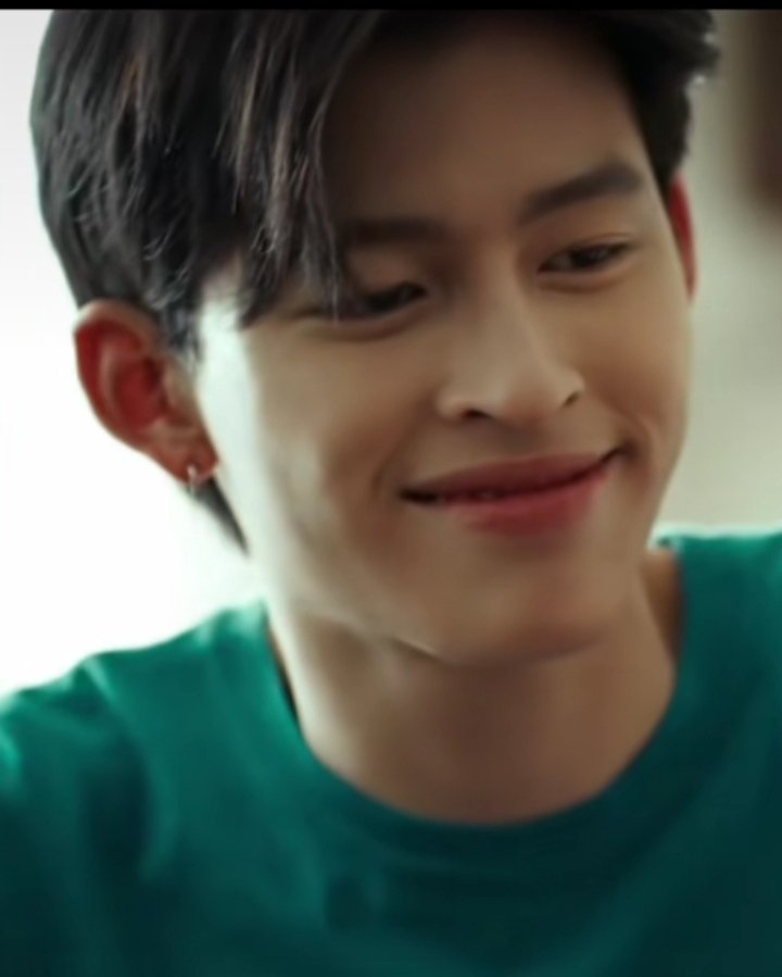 Bammy_884511's tweet image. Día 24
Mi personaje favorito de POND es Day  me gusta como cuidaba de Ozone y me faltaba de phuwin que es Pe 
#MeAndTheeSeriesPilot5M
#ปอนด์ภูวินท
#PondPhuwinFancon
#PondPhuwin