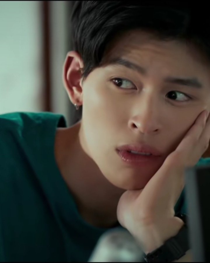 Bammy_884511's tweet image. Día 24
Mi personaje favorito de POND es Day  me gusta como cuidaba de Ozone y me faltaba de phuwin que es Pe 
#MeAndTheeSeriesPilot5M
#ปอนด์ภูวินท
#PondPhuwinFancon
#PondPhuwin