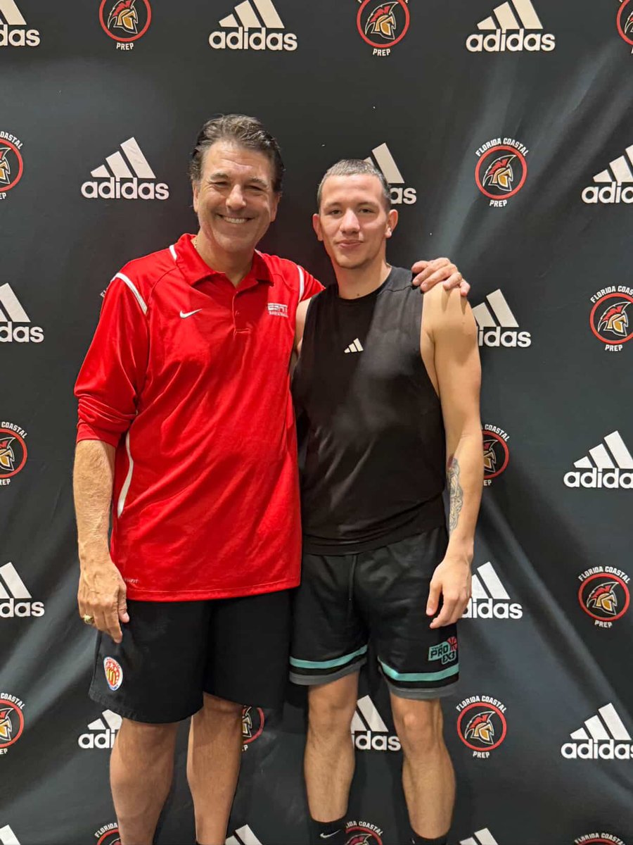 klemj4's tweet photo. Grateful for the opportunity to share the court with @PaulBiancardi https://t.co/plmMjJjRJZ