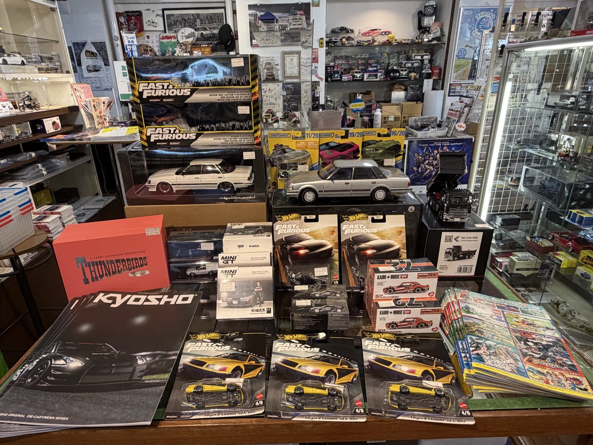 littlelegard's tweet photo. 今週の入荷です！人気商品、再入荷商品などなど✨
京商さんのカタログとトミカプラレールの最新カタログ入ってます。こちらも数に限りがありますので、こちらもお早めにどうぞ。

#ホットウィール #minigt #マーク2 #fab1 https://t.co/sSF6BZwa0s