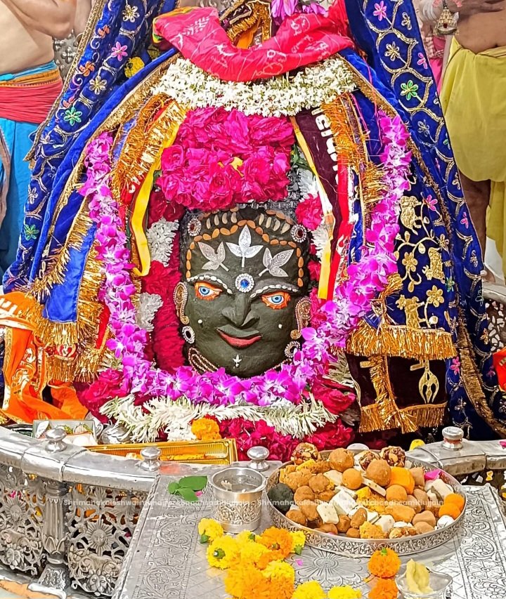 ┈┉┅━❀꧁꧂❀━┅┉┈
🙏🌹 #जय_श्री_महाकाल 🌹🙏
श्री महाकालेश्वर ज्योतिर्लिंग जी का
 #भस्म_श्रृंगार_आरती दर्शन।
 25 अक्टूबर 2025 , शनिवार। 
┈┉┅━❀꧁꧂❀━┅┉┈