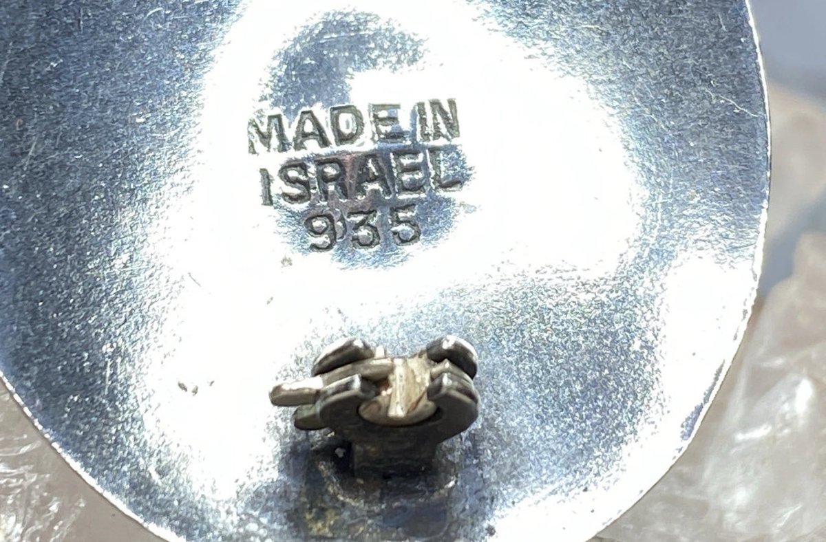 Two gifts in one! 🩵

Vintage 935 Silver - Pin/Pendant - Made In Israel - Blue Glass - 6g

ebay.us/m/5hJc1t

#vintagejewelry #sterlingsilverjewelry #pin #pendant #giftidea #foryou