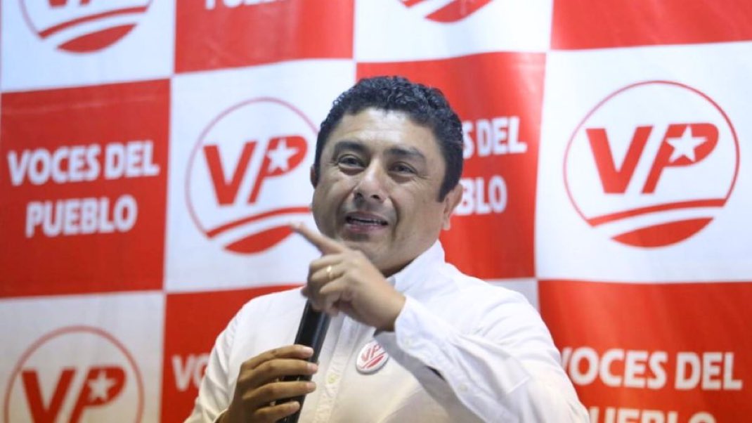 Quiero mandarle un saludo a los q satanizaban el terruqueo e intentaron crear una narrativa censurando nuestro derecho a llamar a las cosas por su nombre 

No amigos, a los terrucos se los terruquea y sin ninguna contemplación

TERRUCO!!