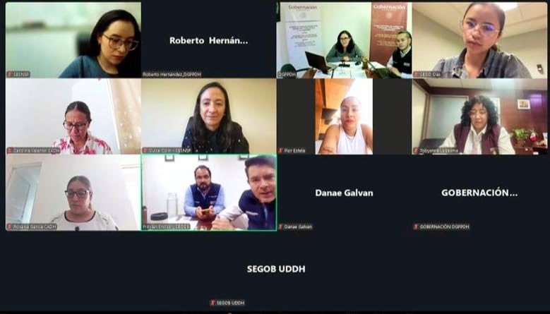 arturomedinap's tweet image. ¡La Agenda Nacional de #DDHH 🇲🇽 sigue avanzando!

Agradecemos el compromiso de las secretarías de Gobierno, de Seguridad, fiscalías locales, equipos de derechos humanos y comisiones de búsqueda estatales en #BajaCaliforniaSur #Campeche #Chiapas #Chihuahua #Coahuila #NuevoLeón…