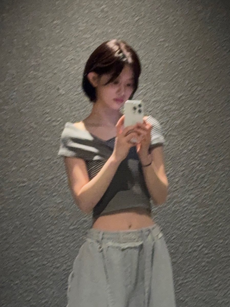 minju pics (@minjuspic) on Twitter photo 