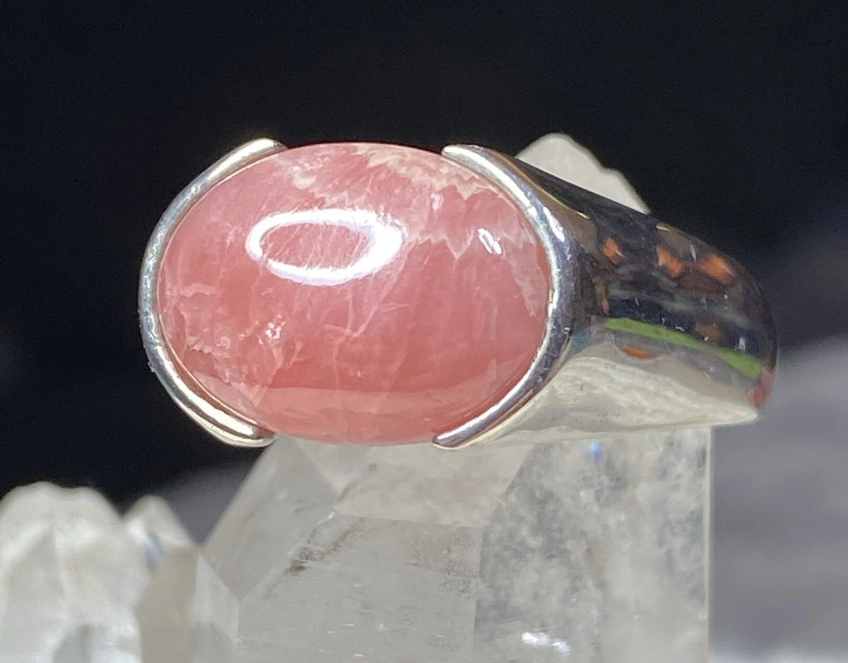 Vintage Rhodochrosite Sterling Ring - Sz 7 - 9g - RL 925 - High Profile

ebay.us/m/8En7mq

#vintagejewelry #ring #jewelry #sterlingsilverjewelry #rhodocrosite #gift #treatyourself
