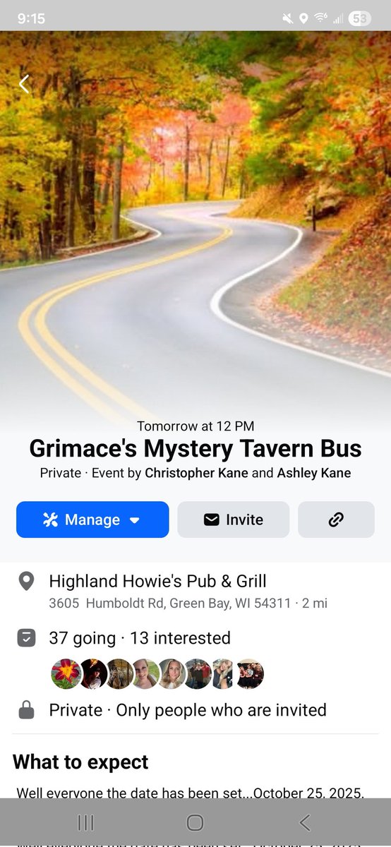 WiscoKane's tweet photo. Hopefully you'll see this Butchy and Czabe, I wanted to share obviously....its that time of year....the fall mystery tavern bus( you 2 should come on it sometime) https://t.co/IZUzTtWkbU