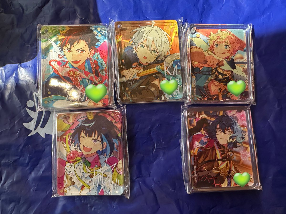交換　コロッタ　アニカフェ　キッチンカー　あんスタ

求　司

譲　茨日和ジュンこはくみか宗ひなた敬人千秋晃牙忍HiMERU嵐巽鉄虎奏汰カンナエス宙つむぎ

ファボーレ富山での交換のみ
👑のみ同数💚含む交換のみ
お気軽にお声掛けください。